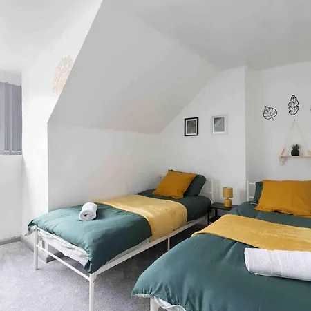 Apartment Cosy 3 Bed- Pet Friendly-free Parking-city Centre Leeds (West Yorkshire)